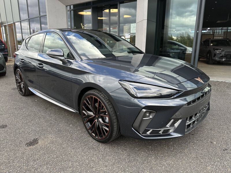 Utilisé 2024 Cupra Leon Berline | 39 690 € - Image 1/4
