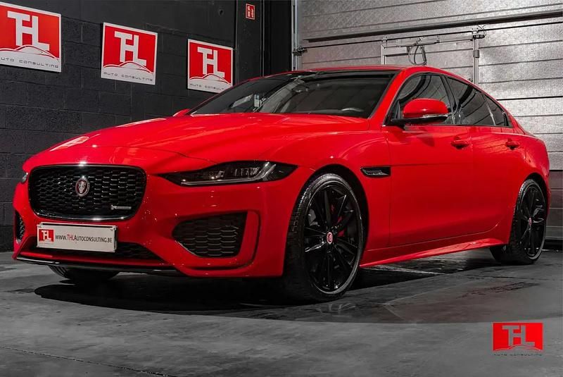 Rouge Utilisé 2023 Jaguar XE R-Dynamic Berline | 28 490 € (Prix juste) - Image 1/4