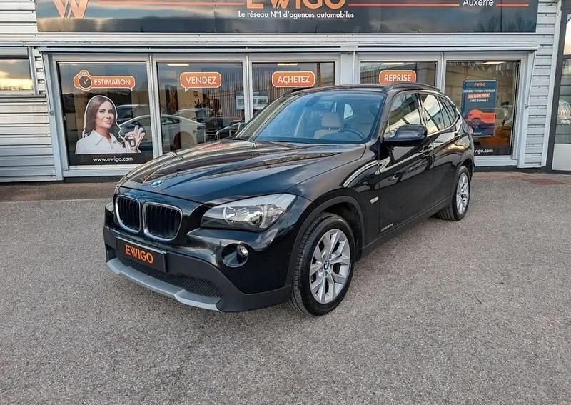 Noir Occasion 2011 BMW X1 Comfort Edition SUV | 12 490 € (Prix juste) - Image 1/4