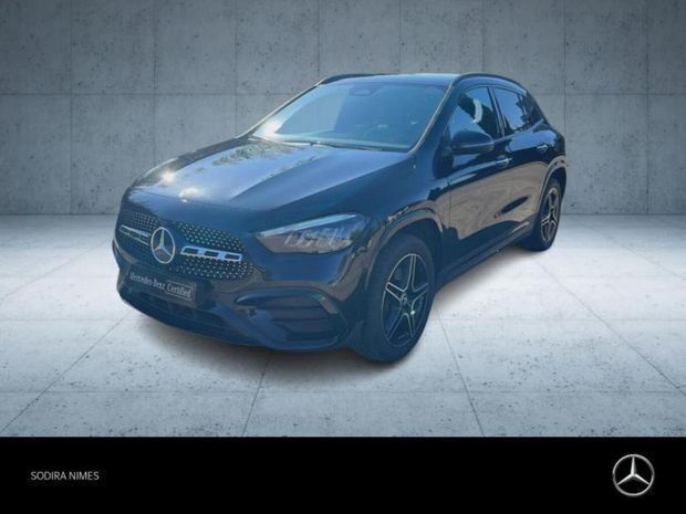 Noir Utilisé 2024 Mercedes GLA250 AMG line SUV | 43 880 € (Prix juste) - Image 1/4