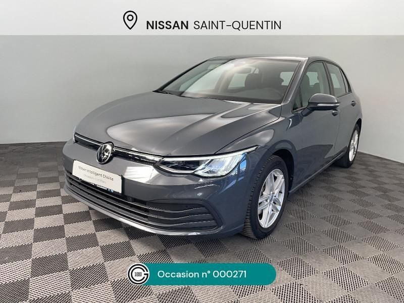 Utilisé 2020 VW Golf VIII Active Berline | 18 990 € (Prix juste) - Image 1/4