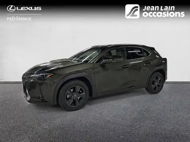 Vert Occasion 2024 Lexus UX SUV | 33 490 € - Image 1/4