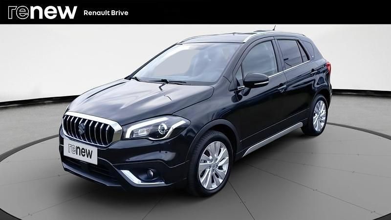 Noir Utilisé 2017 Suzuki SX4 S-Cross Style SUV | 13 490 € - Image 1/4