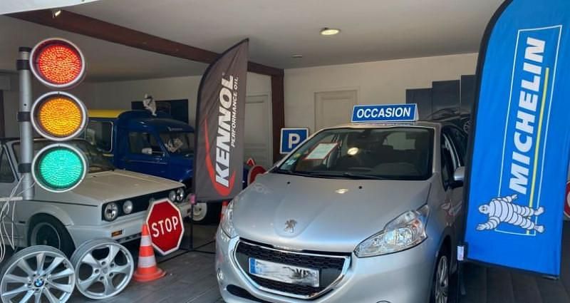 Occasion 2014 Peugeot 208 Citadine | 6 490 € (Prix juste) - Image 1/4