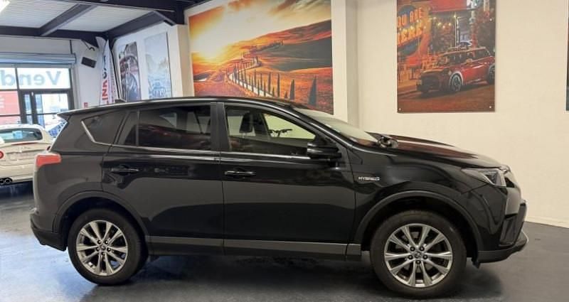 Occasion Toyota RAV4 Hybrid Lounge 197 ch (144 kW) 2018 Beige SUV