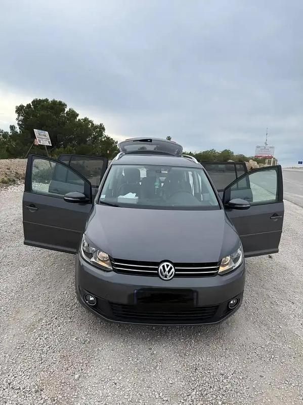 Utilisé 2014 VW Touran Life Monospace | 11 500 € - Image 1/4