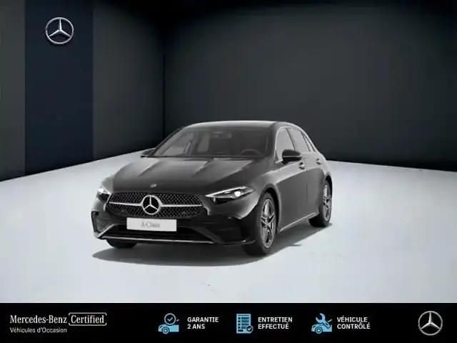 Noir Utilisé 2025 Mercedes A180 AMG line Berline | 36 900 € (Prix cher) - Image 1/4
