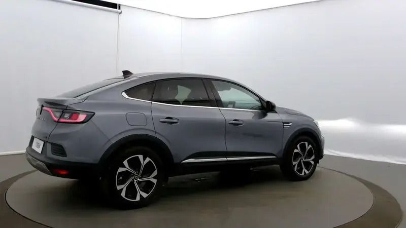 Image 2/4