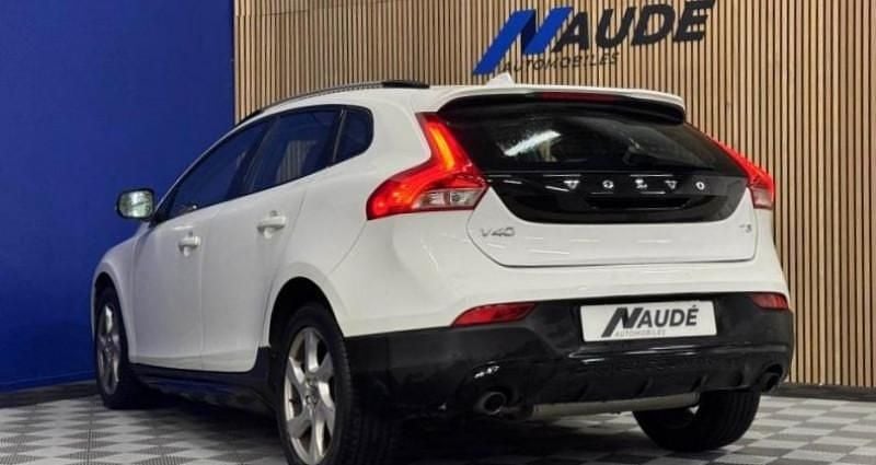 Occasion Volvo V40 CC Summum 152 ch (111 kW) 2015 Break