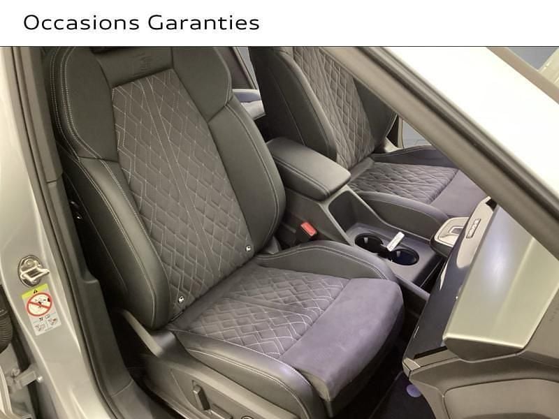 Occasion Audi e-tron S-Line 219 kW (299 ch) 2023 Argent fleuret métallisé SUV