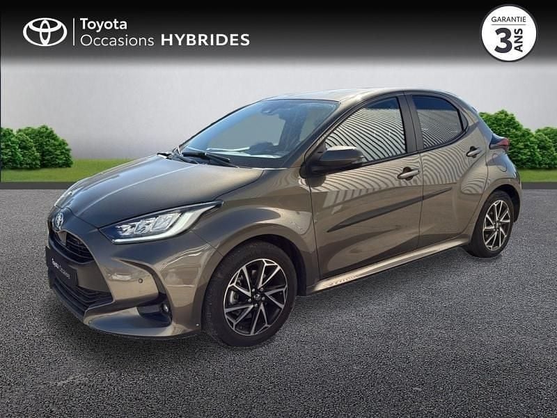 Utilisé 2023 Toyota Yaris Hybrid Design | 20 490 € (Super prix) - Image 1/4