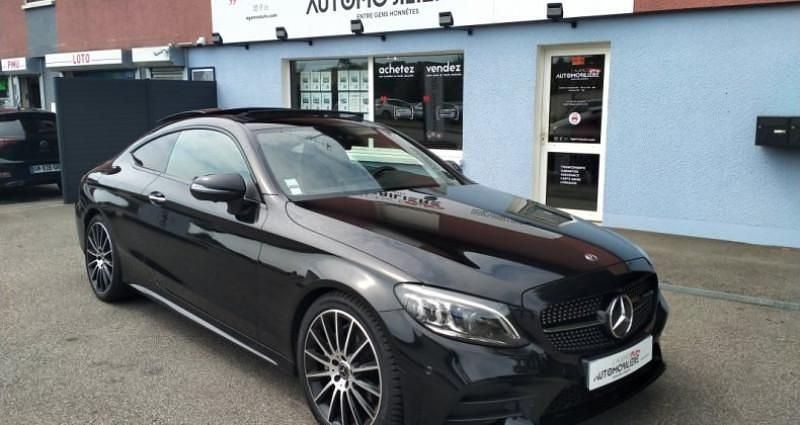 Utilisé 2018 Mercedes C220 AMG line Berline | 35 990 € (Prix juste) - Image 1/4