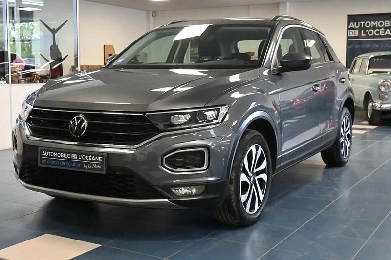 Gris Utilisé 2021 VW T-Roc Active SUV | 18 990 € (Prix juste) - Image 1/4