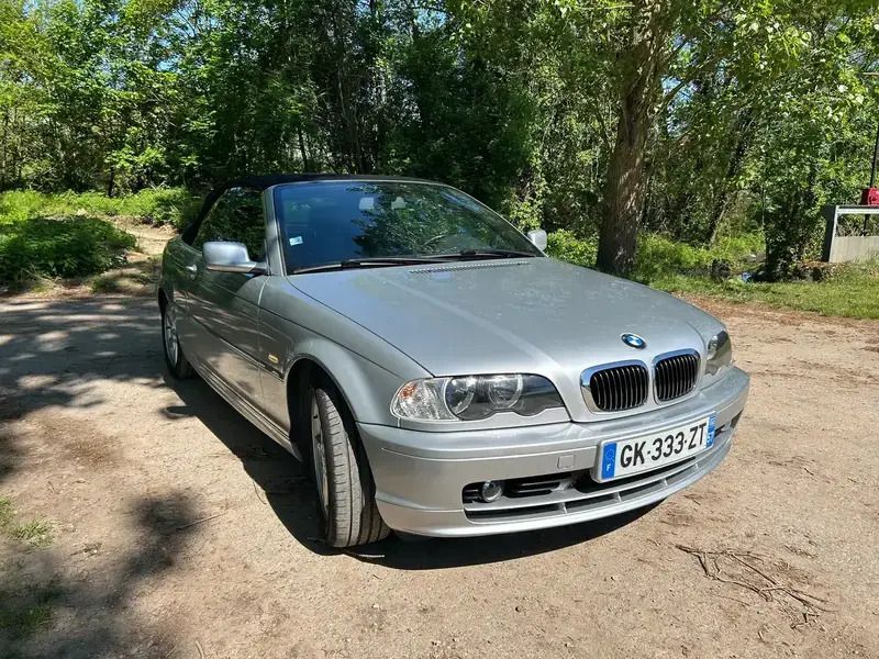 Argent Utilisé 2001 BMW 320 Cabriolet Cabriolet | 9 900 € - Image 1/4