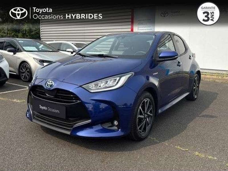 Utilisé 2021 Toyota Yaris Hybrid Design Berline | 18 990 € (Prix juste) - Image 1/1