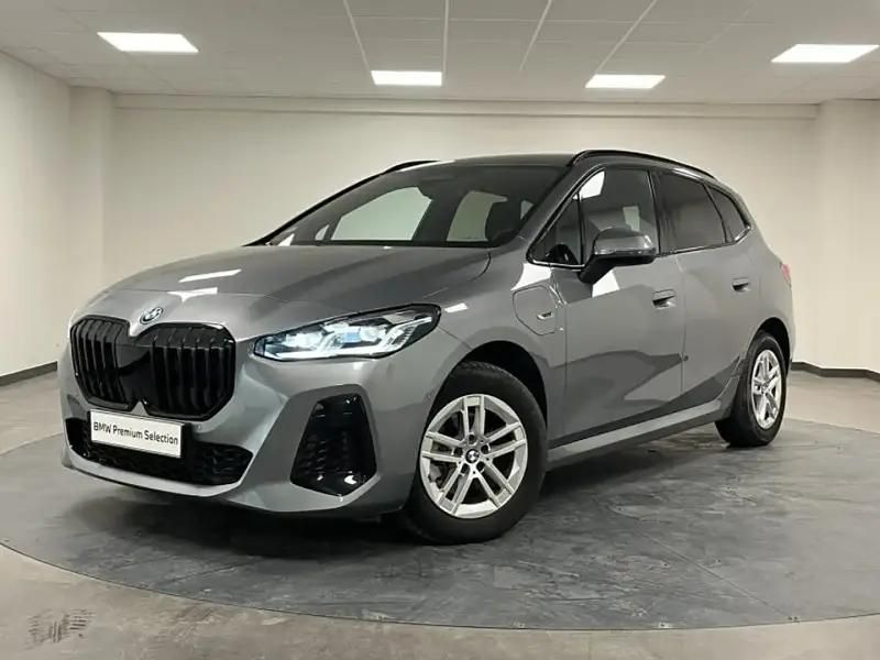 Gris Utilisé 2022 BMW 225 M Sport Monospace | 31 900 € (Super prix) - Image 1/4