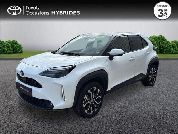 Blanc Utilisé 2022 Toyota Yaris Hybrid Design | 21 490 € (Bon prix) - Image 1/4