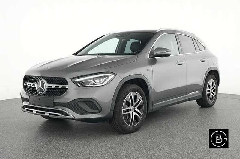 Occasion Mercedes GLA250 Luxury 160 ch (117 kW) 2020 Gris SUV