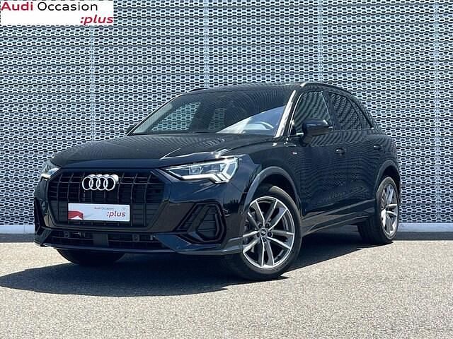 Noir mythe métallisé Utilisé 2024 Audi Q3 S-Line SUV | 41 900 € (Prix juste) - Image 1/4
