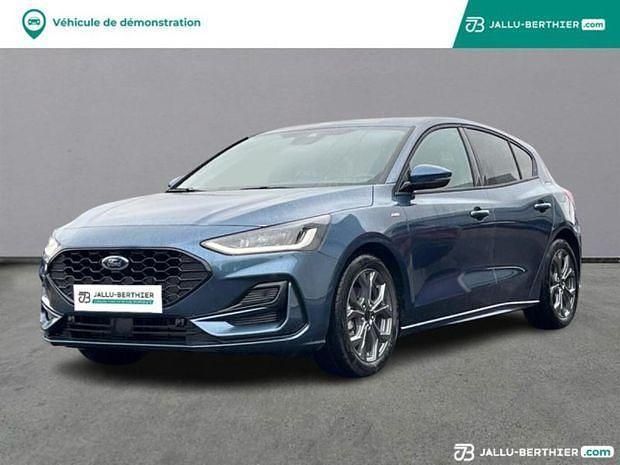 Bleu Utilisé 2025 Ford Focus ST-Line X | 26 880 € (Prix assez cher) - Image 1/4