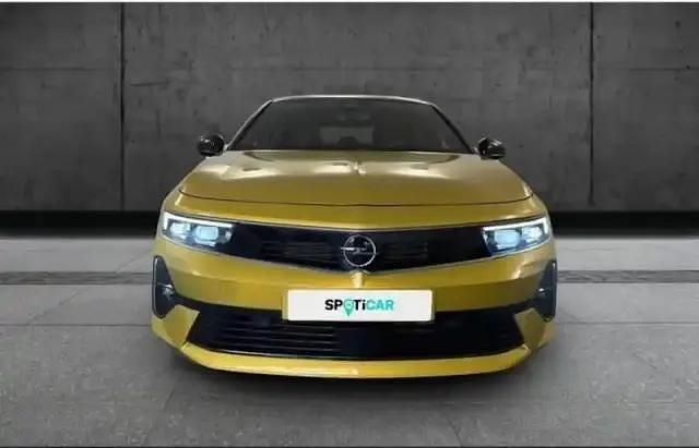 Occasion Opel Astra 136 ch (100 kW) 2025 Jaune kult Berline