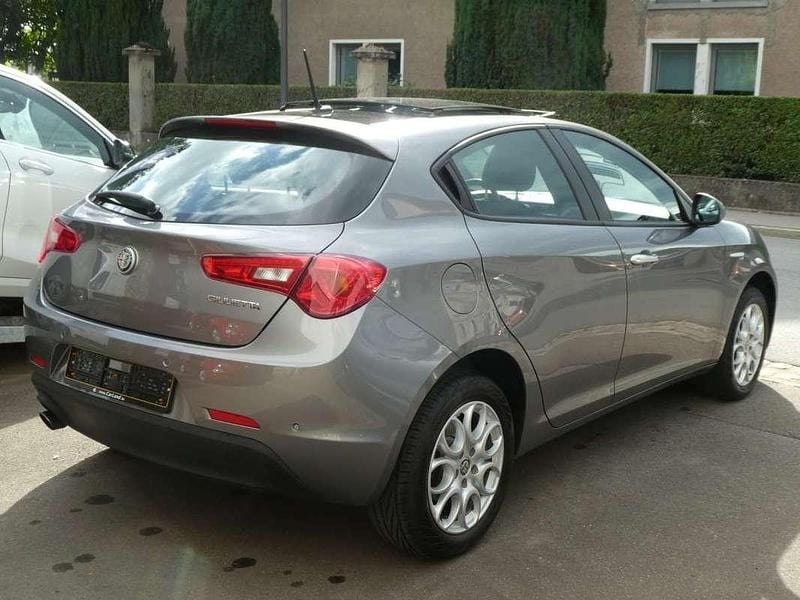 Occasion Alfa Romeo Giulietta 170 ch (125 kW) 2017 Gris Citadine