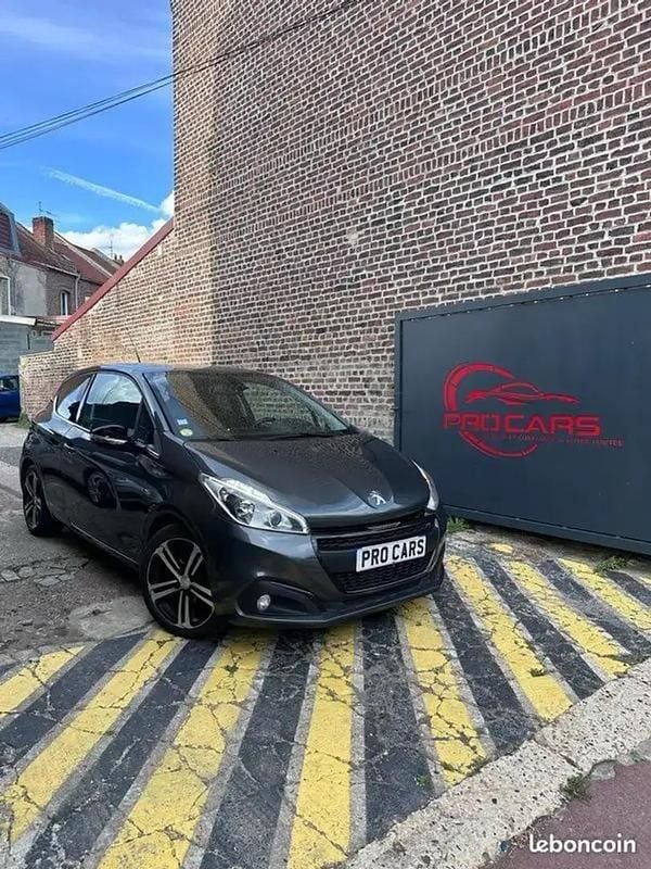 Gris Utilisé 2017 Peugeot 208 Citadine | 5 990 € - Image 1/4