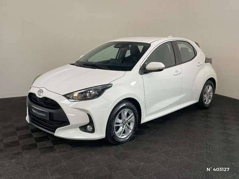 Blanc Utilisé 2024 Toyota Yaris Hybrid | 20 990 € (Super prix) - Image 1/4
