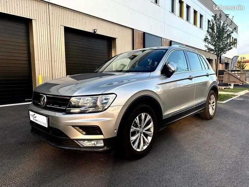Gris Occasion 2017 VW Tiguan SUV | 14 990 € (Prix juste) - Image 1/4