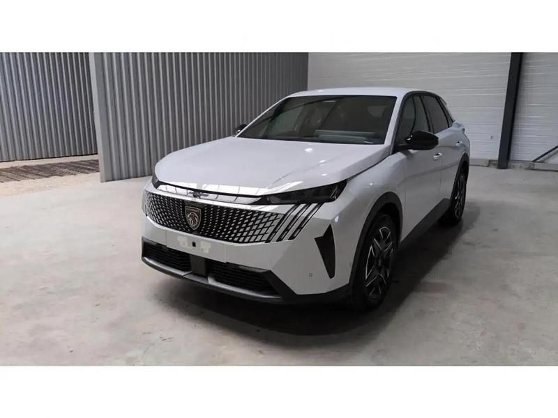 Blanc Utilisé 2024 Peugeot 3008 Allure SUV | 30 990 € - Image 1/4