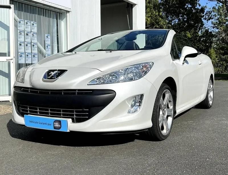 Blanc Utilisé 2009 Peugeot 308 CC Sport Cabriolet | 6 990 € - Image 1/4
