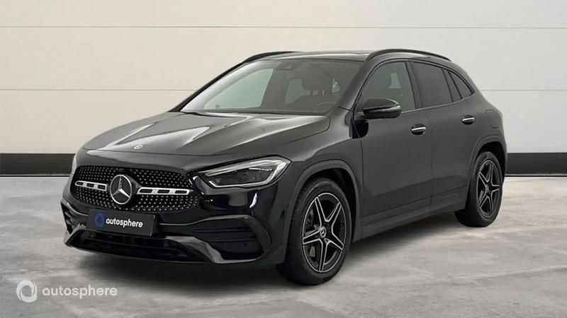 Noir Utilisé 2023 Mercedes GLA220 AMG line SUV | 43 499 € (Prix juste) - Image 1/4
