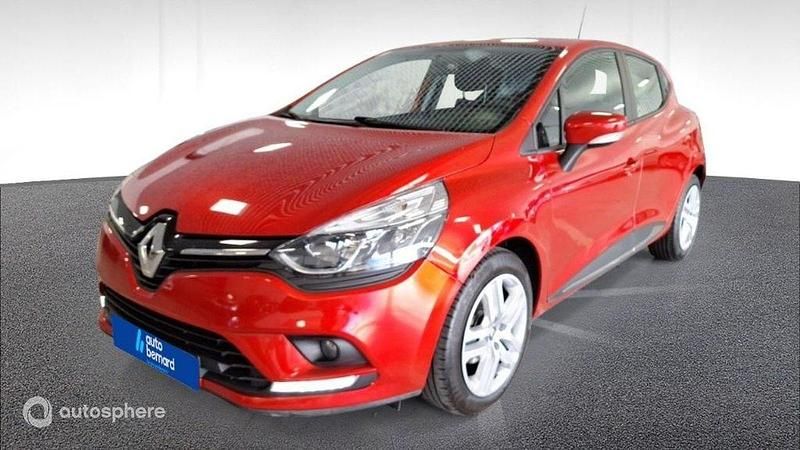 Rouge Utilisé 2019 Renault Clio IV Zen Berline | 12 479 € (Prix juste) - Image 1/4