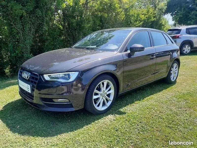 Occasion 2013 Audi A3 Ambition Berline | 11 990 € (Prix juste) - Image 1/4