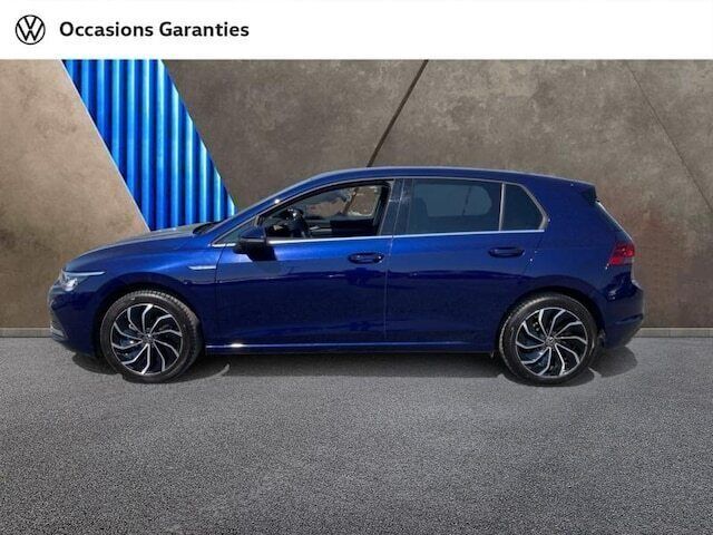Utilisé 2024 VW Golf VIII Style | 31 479 € (Prix cher) - Image 1/3