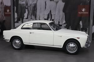 Occasion Alfa Romeo Giulietta Sprint 106 ch (77 kW) 1962 Blanc Citadine