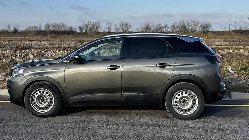 Occasion 2020 Peugeot 3008 S SUV | 15 000 € (Prix juste) - Image 1/4