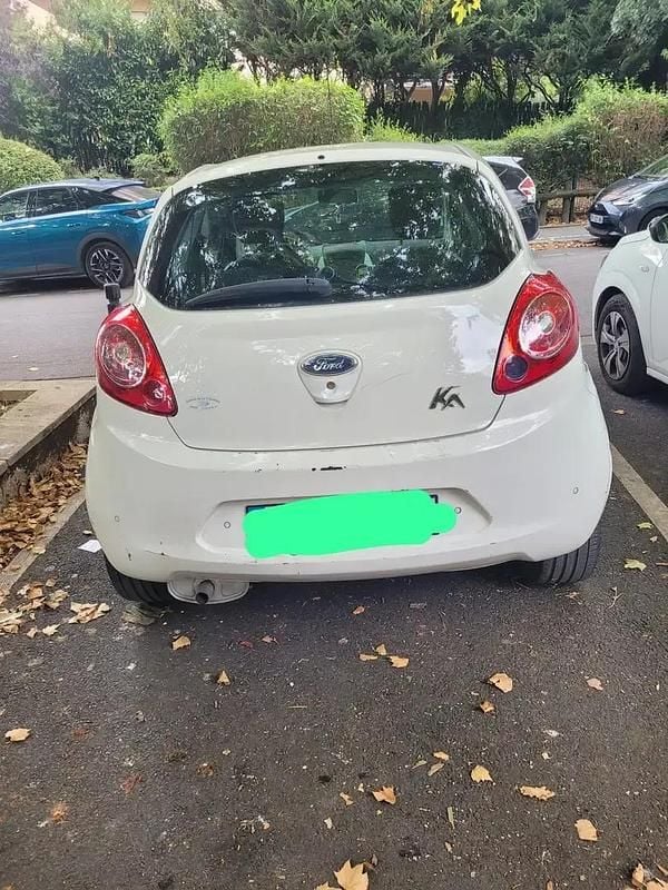 Blanc Utilisé 2011 Ford Ka Citadine | 3 300 € (Super prix) - Image 1/4
