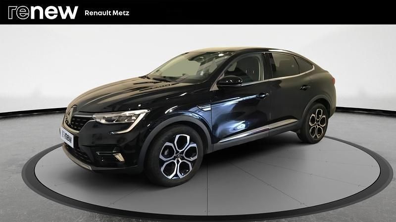 Noir Utilisé 2022 Renault Arkana Techno SUV | 19 999 € (Prix juste) - Image 1/4