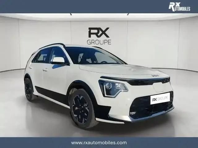 Blanc Occasion 2022 Kia e-Niro SUV | 23 990 € (Prix juste) - Image 1/4