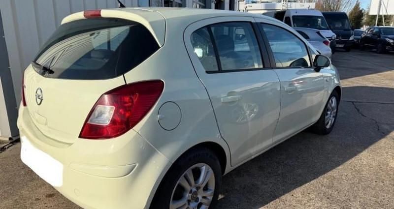Occasion Opel Corsa 84 ch (61 kW) 2011 Blanc Citadine