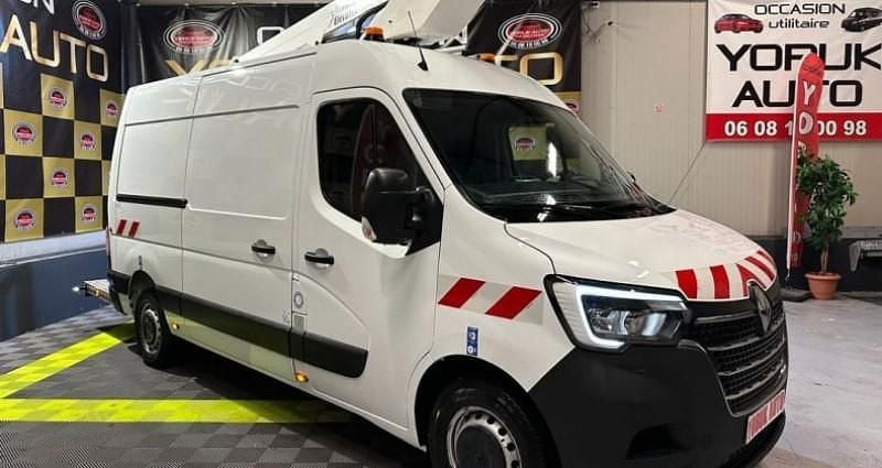 Occasion Renault Master 145 ch (106 kW) 2022 Monospace