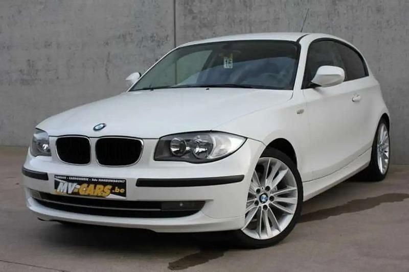 Occasion BMW 116 122 ch (89 kW) 2010 Blanc Citadine