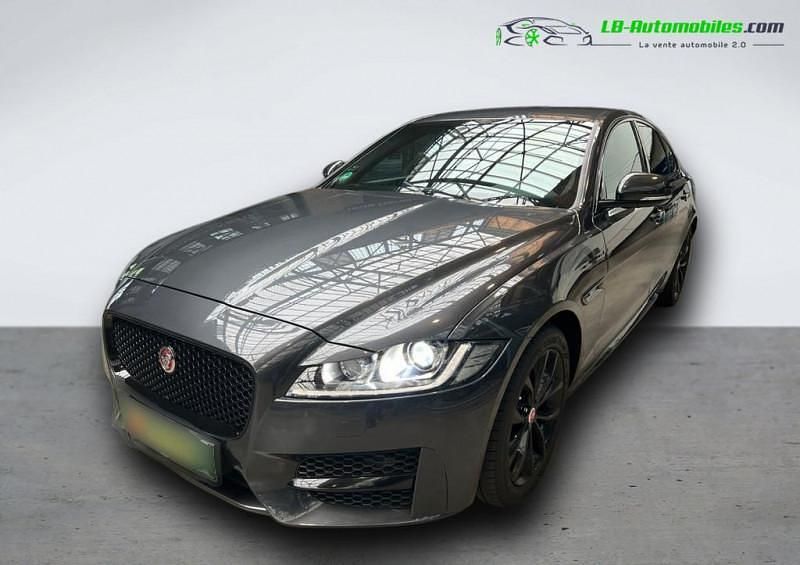 Utilisé 2019 Jaguar XF Berline | 27 100 € - Image 1/4