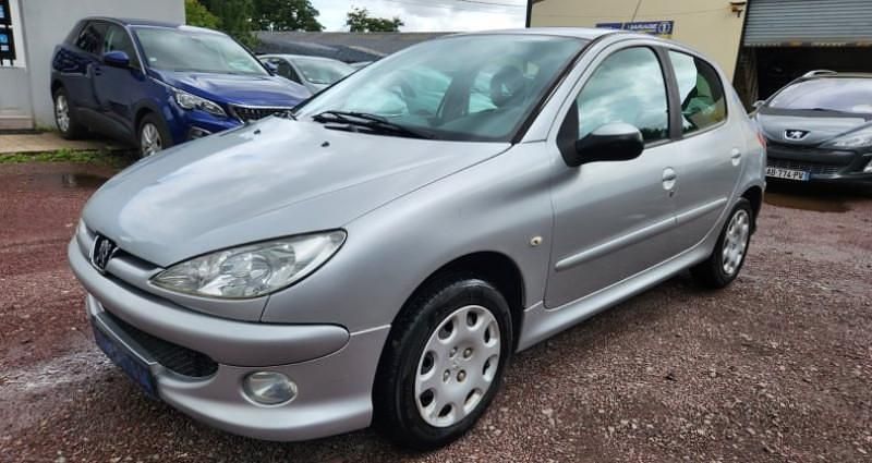 Utilisé 2007 Peugeot 206 Citadine | 4 490 € (Prix juste) - Image 1/4