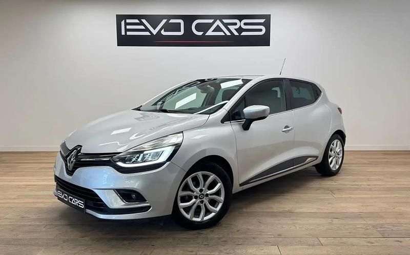 Gris Utilisé 2016 Renault Clio IV Intens Berline | 10 990 € (Prix juste) - Image 1/4