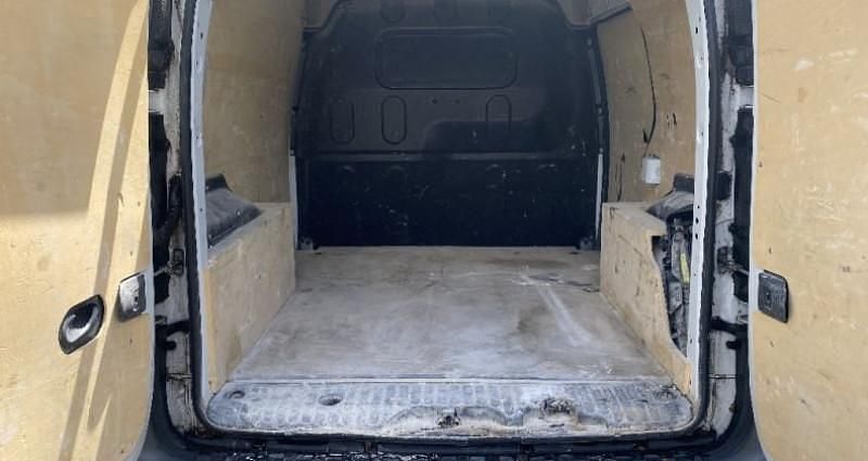 Image 3/4