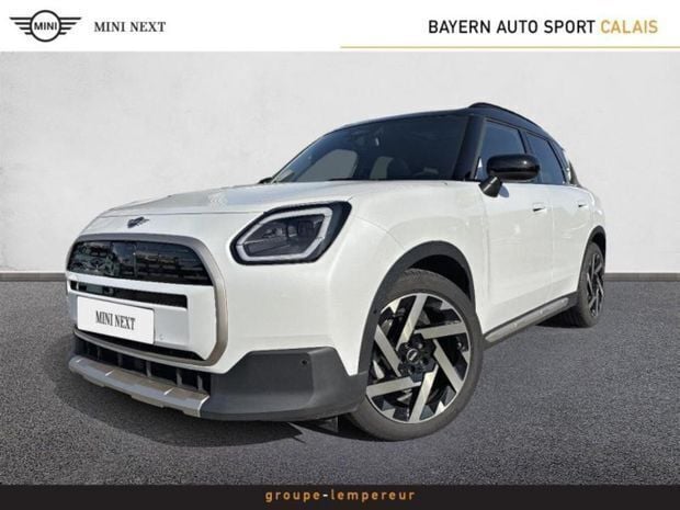 Utilisé 2024 Mini Countryman Favoured SUV | 39 900 € - Image 1/4