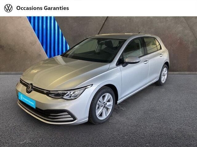 Argent Utilisé 2024 VW Golf VIII Life Berline | 24 900 € (Bon prix) - Image 1/4