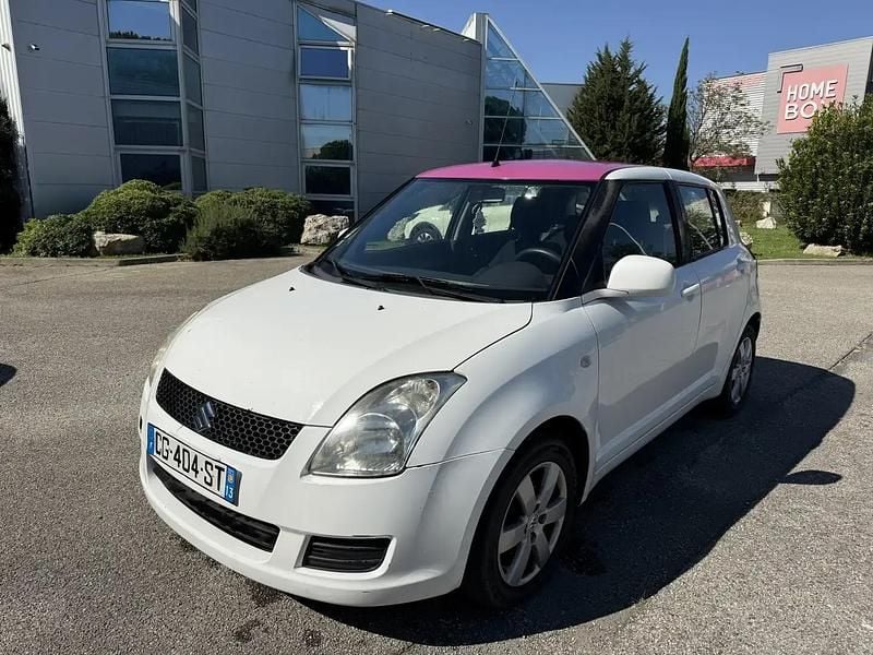 Utilisé 2009 Suzuki Swift GL Berline | 3 990 € - Image 1/4